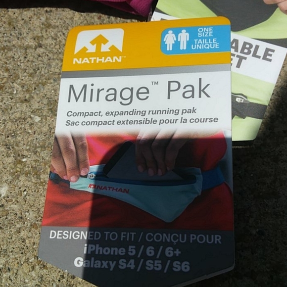 Compact expandable running pak pink - Picture 2 of 3